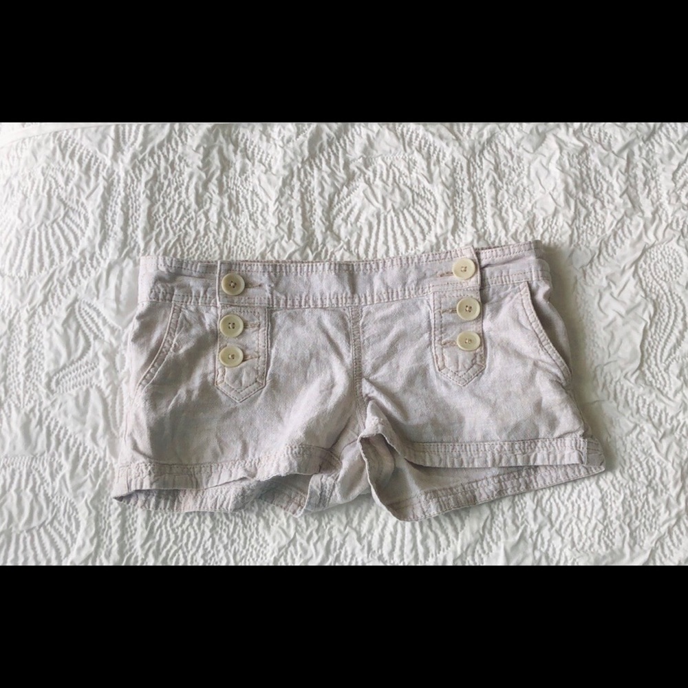 Linen Express Short